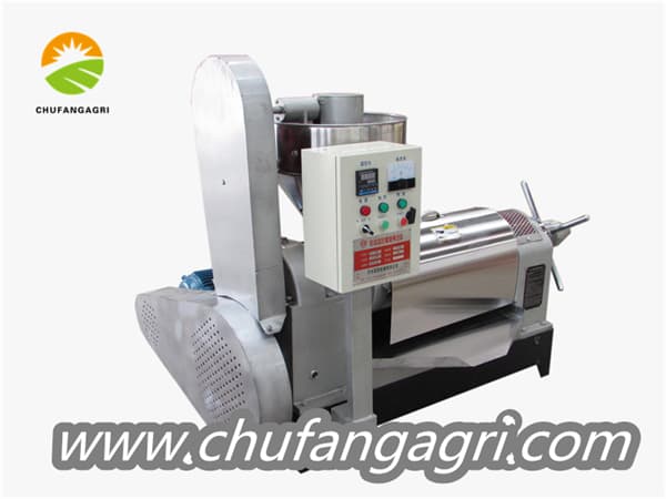 Spiral oil press