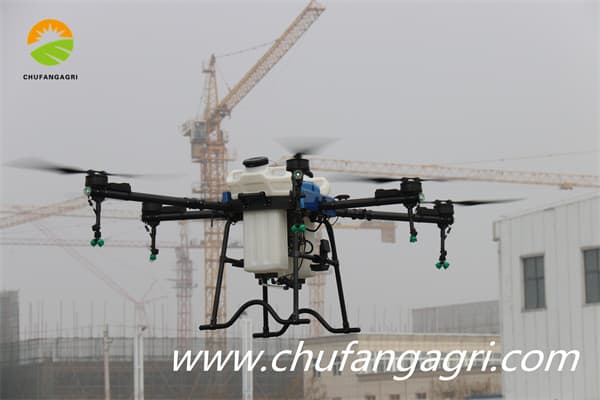 The agricultural electrical drone for fertilizer spraying