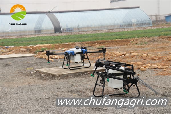 Liquid fertilizer sprayer