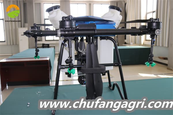 Liquid fertilizer sprayer